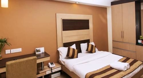 Pacific Inn Huda City Centre Sec 41 Gurgaon Exterior photo